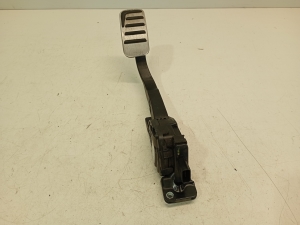   Accelerator pedal  - 31341777 