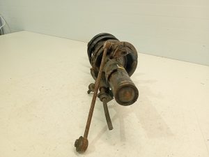 VOLVO V40 (2012–2019) Front shock absorber and its components G8419 - 2