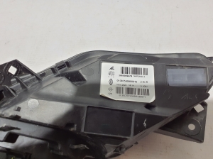 RENAULT Clio V (2019–2026) Front daytime running light 266006997R - 4