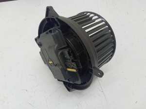 Mercedes Benz R-Class 251 (2006–2017) Salongi puhuri mootor A1648350007 - 2