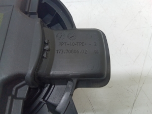 Mercedes Benz R-Class 251 (2006–2017) Salongi puhuri mootor A1648350007 - 3