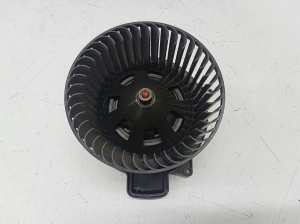 Mercedes Benz R-Class 251 (2006–2017) Salongi puhuri mootor A1648350007 - 5