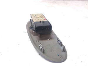 Chrysler Voyager IV (2001–2007) Front door glass switch 11006B - 3