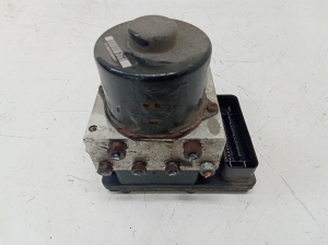 Mercedes Benz R-Class 251 (2006–2017) ABS plokk A2515450832 - 8