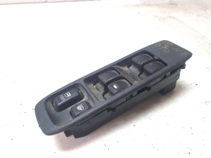 Mitsubishi Pajero III (1999–2006) Front door glass switch MR329957 - 2