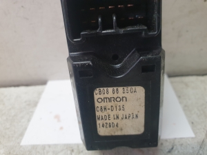 Mazda Premacy (1999–2005) Front door glass switch CB0866350A - 3