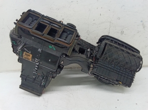 Mercedes Benz R-Class 251 (2006–2017) Heizungsgehäuse A2518340761 - 4
