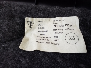Porsche Cayenne (2010–2017) Trunk lid trim panel 7P5683291A - 3