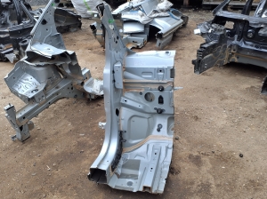 RENAULT Kangoo III (2021–2026) Eesmine tugijalg 641014856R - 3