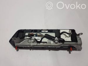 LEXUS UX (2019–2026) Ekraan 8611076070 - 3