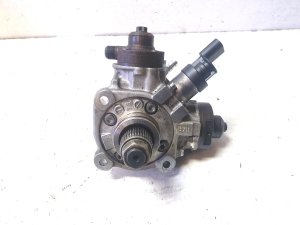 Kraftstoffpumpe - 059130755BF