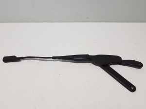 Esiklaasi puhasti hoob - A2068202101