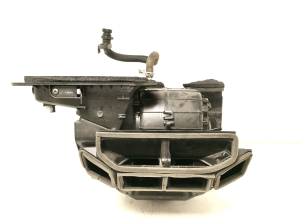   Heater and its parts  - 272104EA5A 
