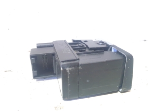 AUDI A7 (2010–2018) Parking brake switch 4G1927225B - 5