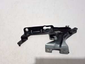 VOLVO XC90 (2015–2024) Hood hinge 31352879 - 2