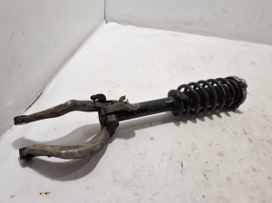 VOLVO XC90 (2015–2024) Front shock absorber and its components - 3