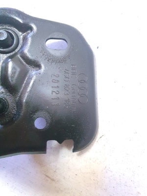 AUDI A7 (2010–2018) Kapoti luku muu osa 4G0823186 - 4