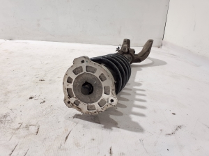 VOLVO XC90 (2015–2024) Front shock absorber and its components - 2