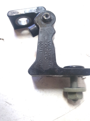 AUDI A7 (2010–2018) Rear side door upper hinge 4G0831402 - 2