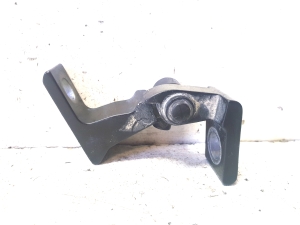 Rear side door lower hinge - 4G0831402