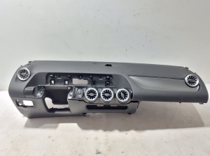 Dashboard - A2476803300