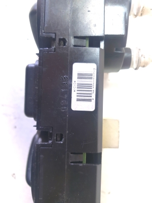 Mercedes Benz C-Class 202 (1993–2001) Heater control panel 2108300185 - 4