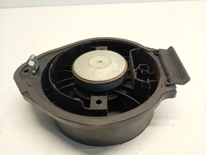 Opel Astra K (2015–2021) Tagumise külgukse kõlar 39117928 - 3