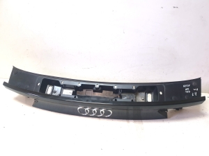 AUDI A7 (2010–2018) Trunk lid molding 4G8827086 - 2