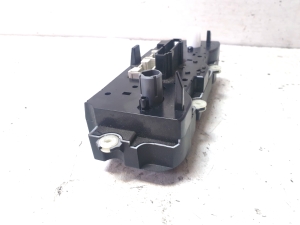 Volkswagen Caddy III (2004–2015) Heater control panel 1K0819047BM - 2