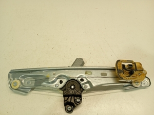 Opel Astra K (2015–2021) Rear side door window regulator 39142319 - 4