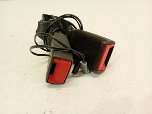 Opel Astra K (2015–2021) Sicherheitsgurtschloss hinten 13409377 - 4