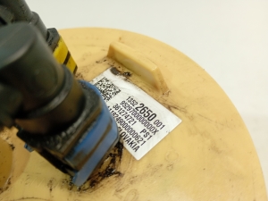 Opel Astra K (2015–2021) Kütusepump paagis 13522650 - 4