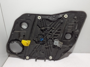 Kia Niro EX (2022–2026) Front door window regulator 82470AT060 - 3