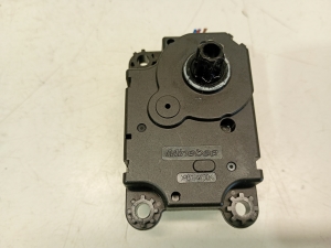 Opel Astra K (2015–2021) Salongi soojenduse klapi mootor 2606184C - 4