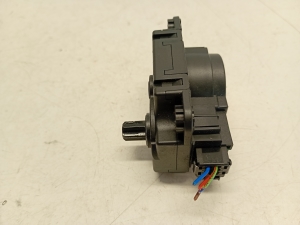 Opel Astra K (2015–2021) Salongi soojenduse klapi mootor 2606184A - 3