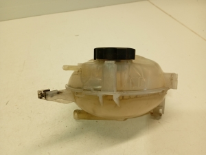 Opel Astra K (2015–2021) Ausgleichsbehälter 13459964 - 5