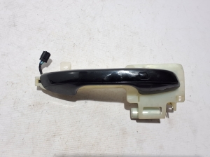   Front door external opening handle and its details  -  