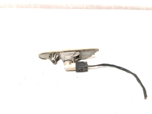 BMW 3 SERIES E92 (2006–2010) Front fender turn signal 7253326 - 3