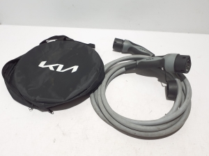 Kia Niro EX (2022–2026) Battery charging cable 66632ADE023A - 4