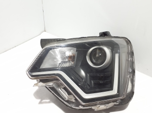 Headlight - 92101AT000