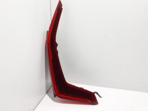   Rear corner light  - 92402AT000 