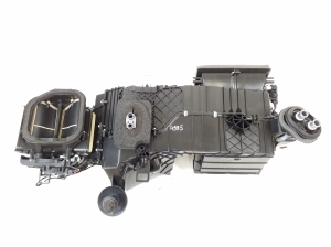 Porsche Cayenne (2010–2017) Heizung und ihre Teile 7P5820005BC - 3