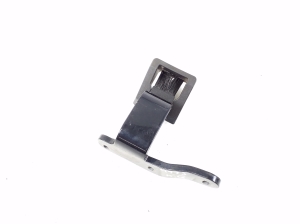 Porsche Cayenne (2010–2017) Trunk lid hinge 7P5827301D - 3
