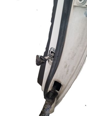Volkswagen Amarok I (2010–2022) Front door - 5