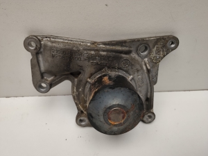 Mercedes Benz A-Class 176 (2012–2018) Veepump 210106113R - 2