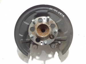   Rear wheel hub  - 52711AT000 