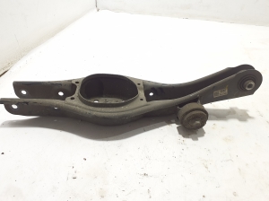   Rear control arm  - 55211ATBA0 