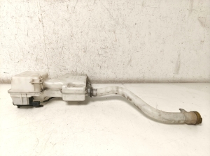Opel Vivaro B (2014–2019) Front washer fluid reservoir 289105773R - 5