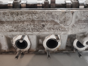 Mercedes Benz A-Class 176 (2012–2018) Cylinder head 110428257R - 7