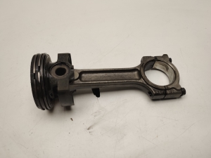 Mercedes Benz A-Class 176 (2012–2018) Keps A6070302100 - 2